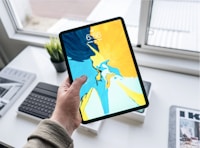 mk体育推荐内容 - 电竞产业发展报告专题封面图